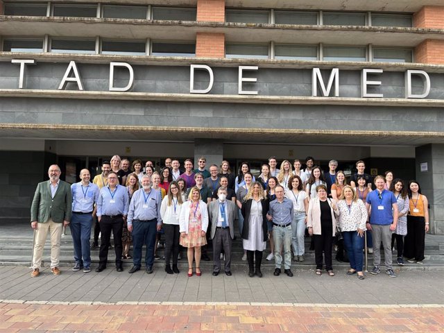 Nota Uclm. La Uclm Reúne En Medicina De Albacete A Un Grupo Internacional De Investigación En Neuroimagen Del Alzheimer