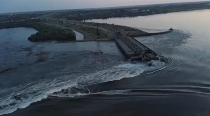 June 6, 2023, Kakhovka, Kherson Oblast, Ukraine: VIDEO AVAILABLE: CONTACT INFO@COVERMG.COM TO RECEIVE**..Footage shared by Volodymyr Zelensky on Tuesday morning (6June2023) claims to show water surging through the destroyed Kakhovka hydroelectric power 