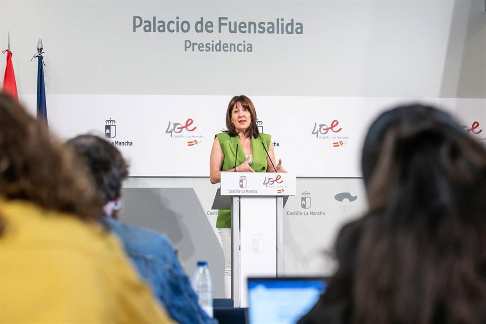 La consejera de Igualdad y portavoz del Gobierno regional, Blanca Fernández, comparece en rueda de prensa para informar sobre los acuerdos del Consejo de Gobierno
