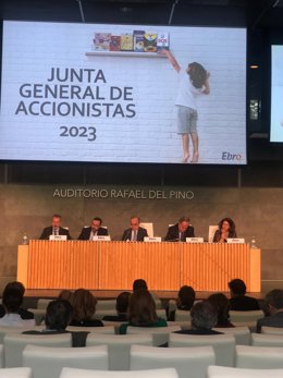 Junta de accionistas de Ebro