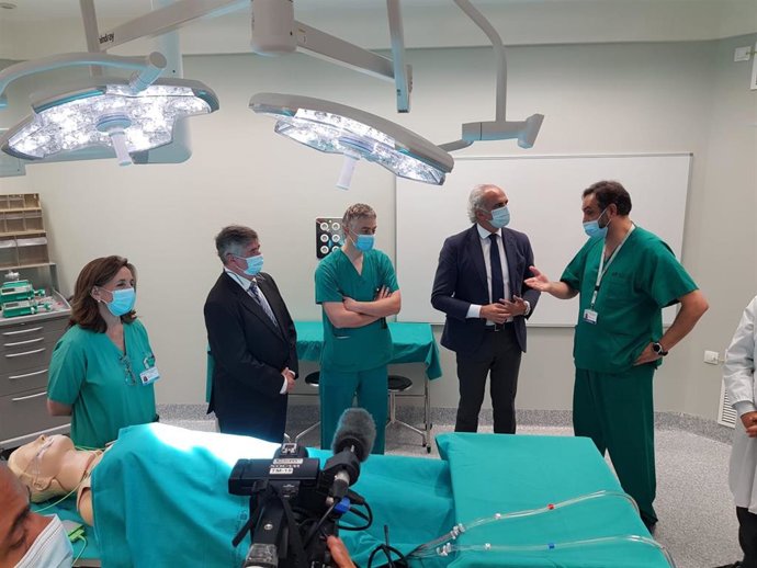 El consejero de Sanidad de la Comunidad de Madrid, Enrique Ruiz Escudero