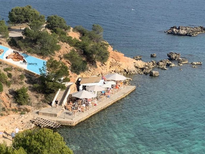 Abre el chiringuito de la playa de Portals con fines íntegramente solidarios