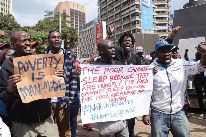 Protestas en Nairobi contra el proyecto de ley que se debate en el Parlamento