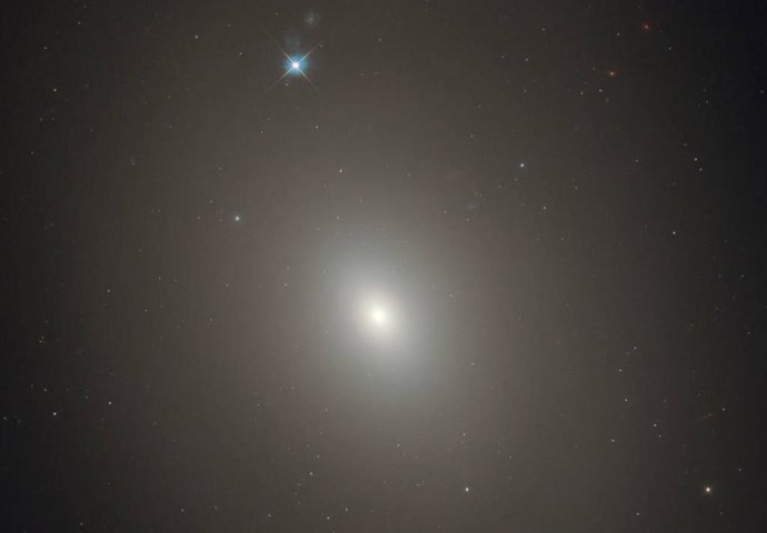 Galaxia Messier 85