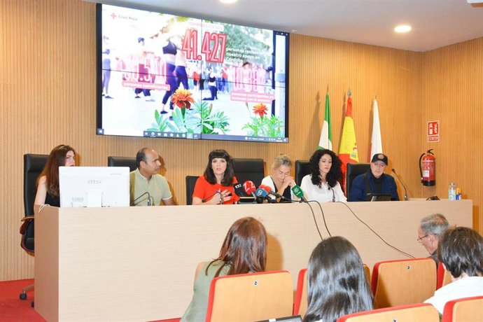Presentación de la memoria de Cruz Roja.