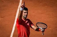 Djokovic remonta a Kachanov y vuelve a las semifinales de Roland Garros