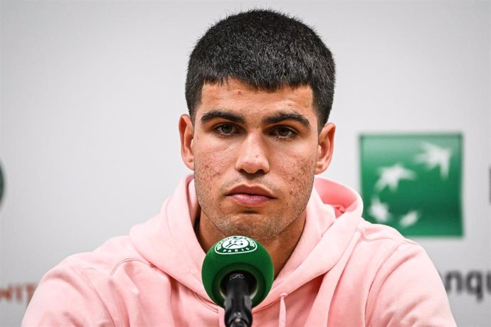 El tenista español Carlos Alcaraz en rueda de prensa en Roland Garros 2023