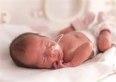 Foto: Beneficios de los cuidados de "madre canguro" con prematuros