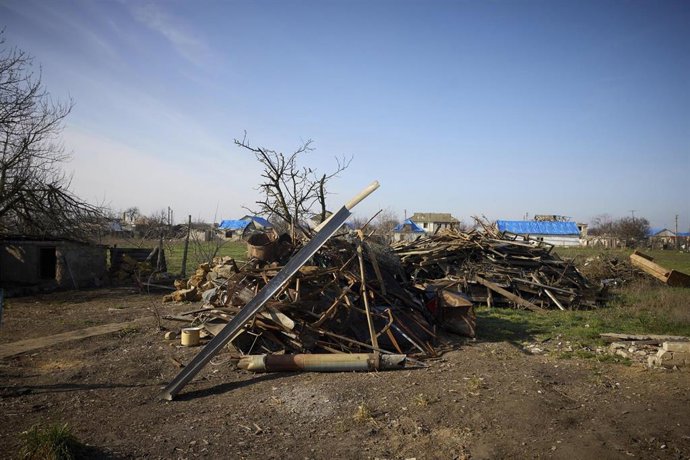 Archivo - Imagen de archivo de daños provocados por los ataques en Jersón.