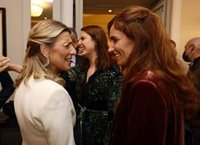 Mónica García insiste en que las negociaciones con Sumar "van bien" y está convencida de que habrá "acuerdo"