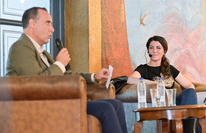 La fundadora de la nueva formación política Caminando Juntos y exdirigente de Vox, Macarena Olona