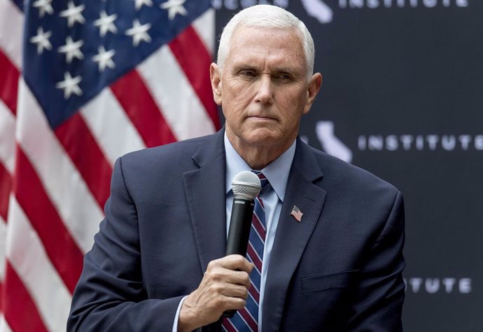 Archivo - 18 April 2023, US, Anaheim Hills: Former US Vice President Mike Pence speaks to college conservatives at an event organized by the Lincoln Institute. Photo: Brian Cahn/ZUMA Press Wire/dpa