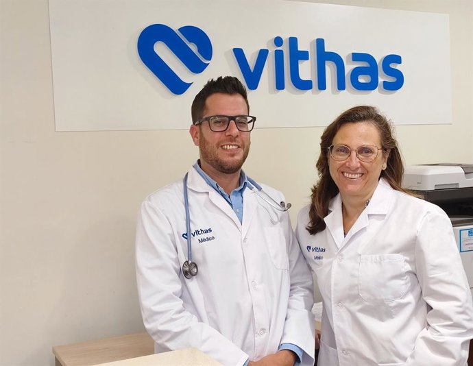 Doctores de la Unidad de Medicina Interna y de Fractura de Cadera de Vithas Málaga