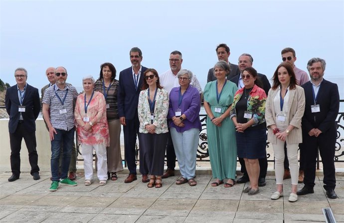 Alcaldes de las 17 ciudades y áreas metropolitanas que forman la red de las ciudades atlánticas Atlantic Cities