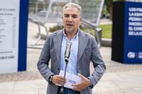 Bendodo, tras llamarle "judío nazi" la presidenta del PSOE de Sevilla: "Quien califica así se califica a sí mismo"