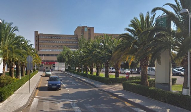 Archivo - Acceso al Hospital San Agustín.