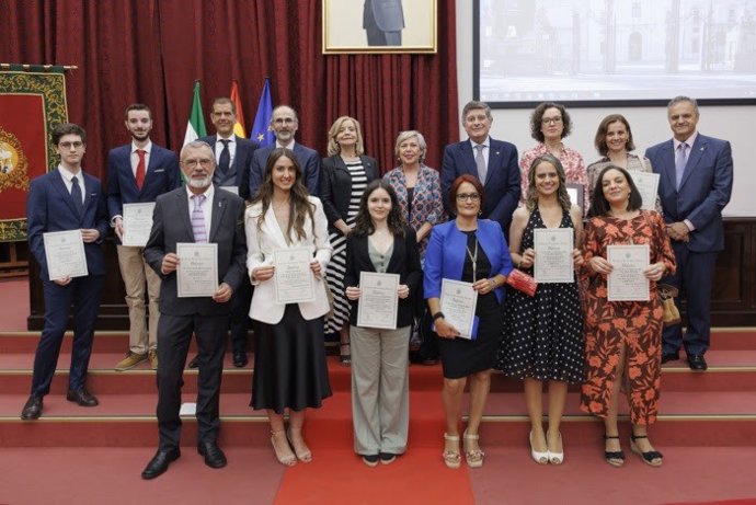 Acto de entrega de premios de la Fundación Farmacéutica Avenzoar.