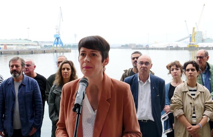 La portavoz nacional del BNG, Ana Pontón, en la presentación de una proposición no de ley sobre el litoral