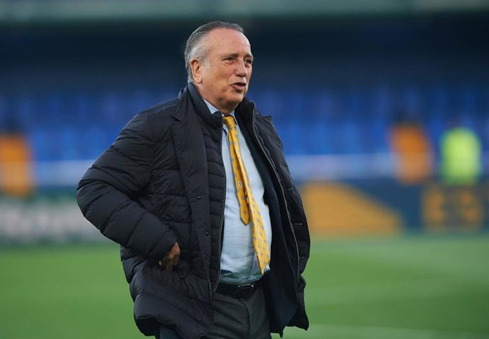 Archivo - Fernando Roig, presidente del Villarreal, en el Estadio de la Cerámica.