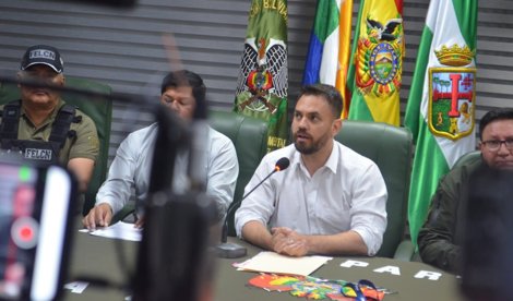 Política
