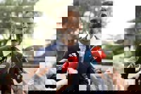 Fernández-Pacheco critica "retahíla de insultos" del Gobierno contra Andalucía y apela a "la responsabilidad" de Sánchez