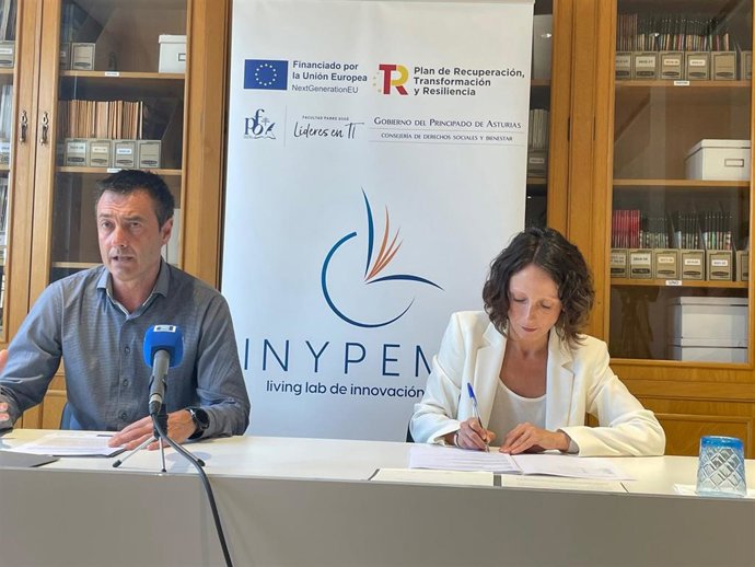 José Antonio Prieto y Melania Álvarez