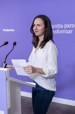 La líder de Podemos y ministra de Derechos Sociales, Ione Belarra, a su llegada a una rueda de prensa en la sede de Podemos, a 29 de mayo de 2023, en Madrid (España).