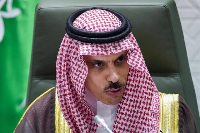 Archivo - El ministro de Exteriores de Arabia Saudí, Faisal bin Farhan