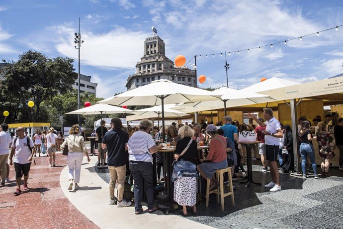L'esdeveniment Tast a la Rambla a la plaa Catalunya de Barcelona