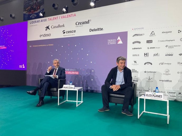 El presidente de Aena, Maurici Lucena, y el presidente ejecutivo de Fluidra, Eloi Planes.