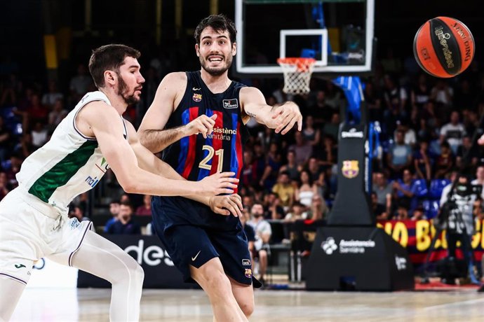 Alex Abrines of FC Barcelona in action during the ACB Liga Endesa Semi Finals Playoff Game 1 match between FC Barcelona and Unicaja  at Palau Blaugrana on June 07, 2023 in Barcelona, Spain.