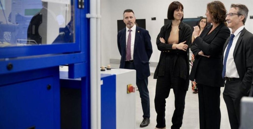 La ministra de Ciencia e Innovación, Diana Morant, durante una visita al centro tecnológico ITI, en Valencia a 8 de junio de 2023.