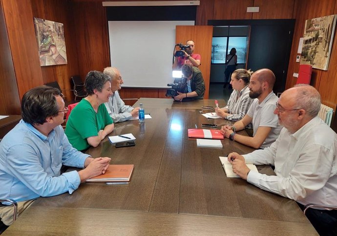 La primer reunión entre BNG y PSOE para un gobierno en Pontevedra sirve para "delimitar el terreno de juego"