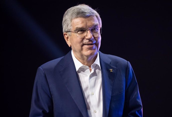 Archivo - FILED - 01 July 2022, Bavaria, Munich: Thomas Bach, President of the IOC, attends the opening ceremony of the "Festival of Games, Sports and Arts". Bach has said that staging the 2036 Games in his native Germany is not out of the question, 100