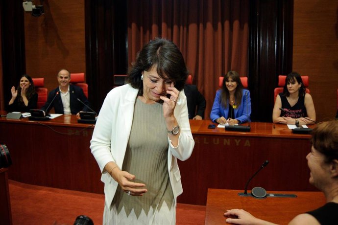 La candidata de Junts a la Presidencia del Parlament, Anna Erra.