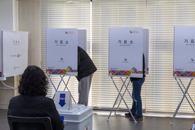 Archivo - Imagen de archivo de elecciones en Corea del Sur 