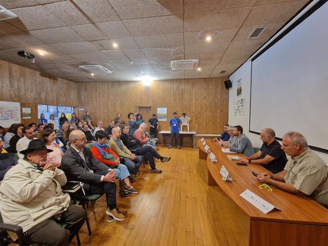 El consejero de Desarrollo Sostenible, José Luis Escudero, participado en la inauguración de la Feria de Turismo de Observación de la Naturaleza del Sistema Ibérico Sur ('Naturtajo') .