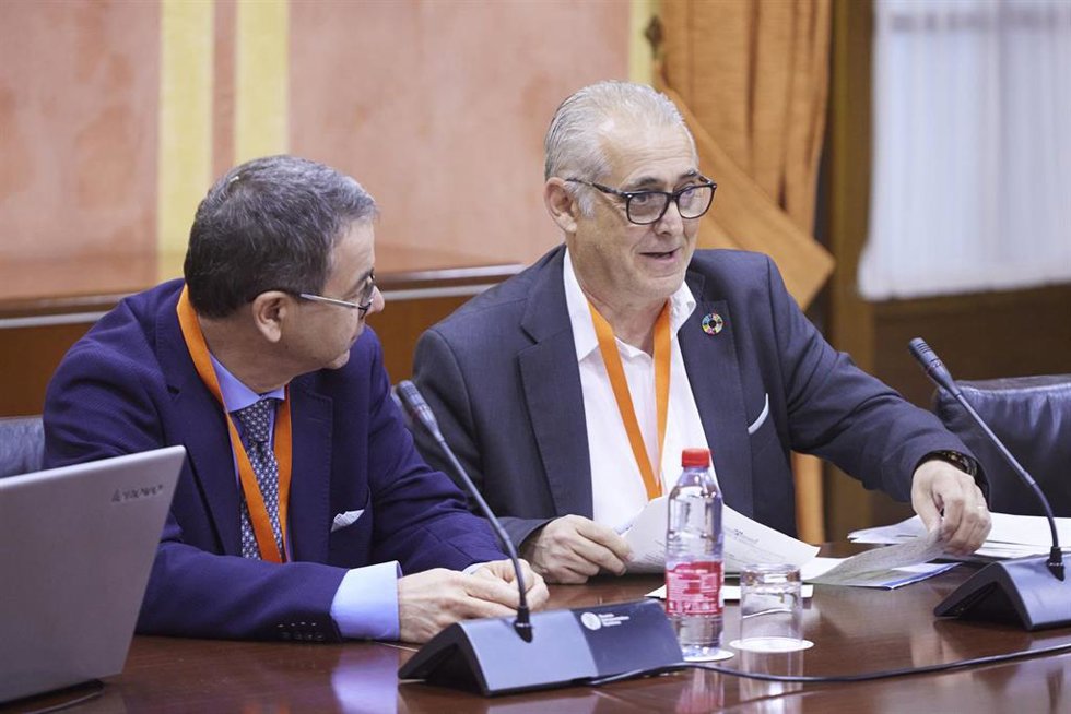 Archivo - El presidente de la Confederación Hidrográfica del Guadalquivir (CHG), Joaquín Páez, en una imagen de 18 de abril de este año en una comparecencia en un grupo de trabajo sobre la sequía del Parlamento de Andalucía. 