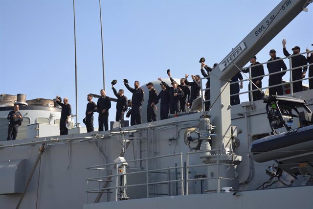La tripulación de la fragata 'Navarra' se despide de Rota para incorporarse por quinta vez a la operación Atalanta
