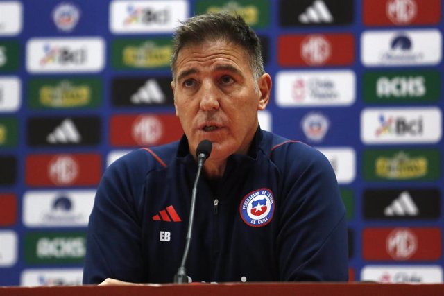 Futbol, Conferencia de prensa Seleccion Chilena. El entrenador de la Selección Chilena, Eduardo Berizzo, se dirige a la prensa pervio al partido contra Cuba. Santiago, Chile. 09/06/2023 Marcelo Hernandez/Photosport  Football, Press media of