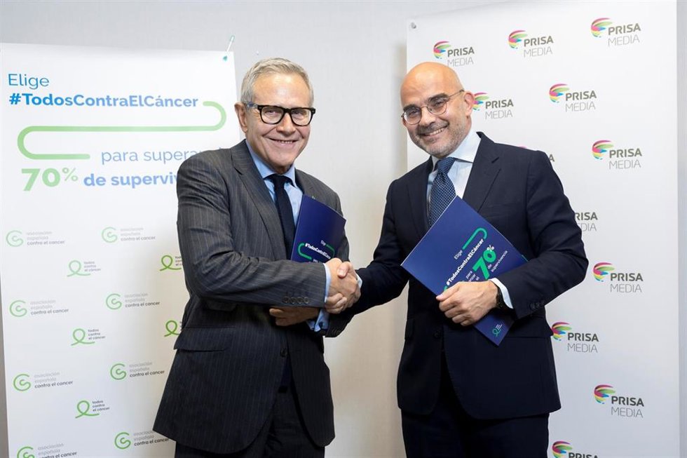 Firma de 'Todos Contra el Cáncer'.