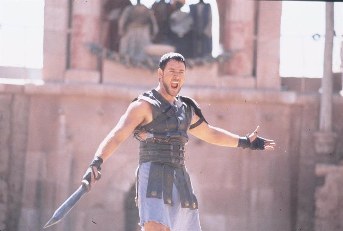 Archivo - 1999; Gladiator. Original Film Title: Gladiator, PICTURED: RUSSELL CROWE, Composer: Hans Zimmer, Director: Ridley Scott, IN CAST: Russell Crowe, Joaquin Phoenix, Richard Harris, Connie Nielsen, Oliver Reed