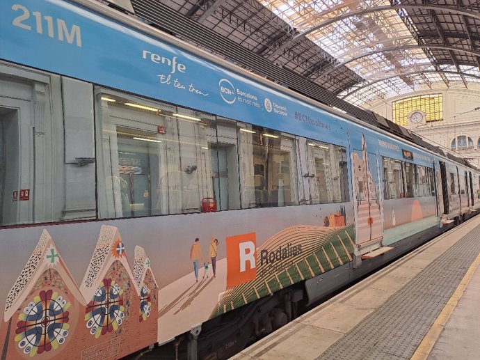 El segundo servicio del tren turístico 'Barcelona és molt més'