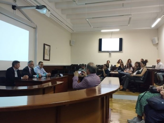 Un total de 650 veterinarios participa en Valladolid en el I Congreso de Pequeños Animales