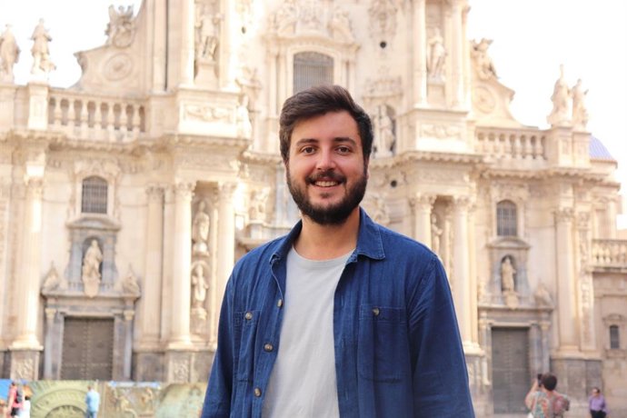 El presidente de Nuevas Generaciones de la Región de Murcia, Antonio Landáburu