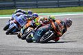 Canet conquista la pole ante Acosta en Moto2 y Holgado saldrá tercero en Moto3
