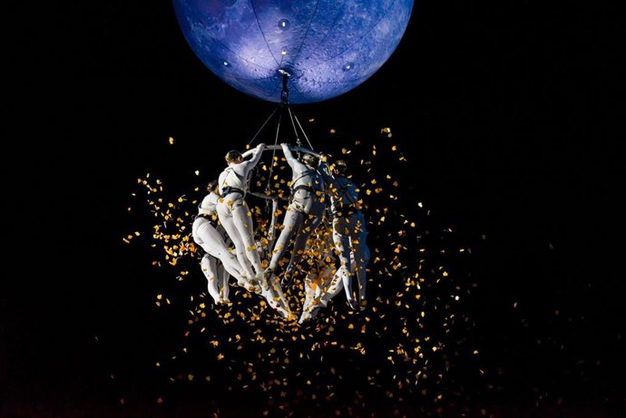 Archivo - Veranos de la Villa arranca el 5 de julio con una propuesta de danza aérea en el Puente del Rey