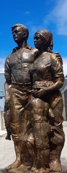 Escultura homenaje pescadores