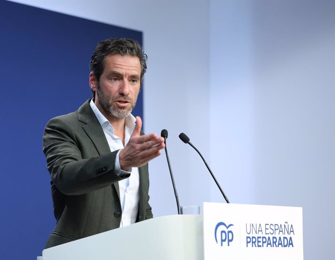 El portavoz del PP, Borja Sémper, interviene durante la rueda de prensa posterior a la reunión del Comité de Dirección del Partido Popular, en la sede nacional del PP, a 5 de junio de 2023, en Madrid (España). Durante la rueda de prensa, el portavoz del