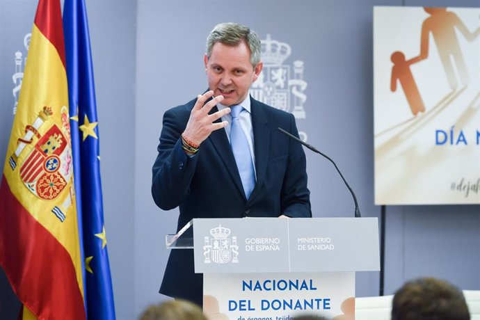 El ministro de Sanidad, José Miñones, preside un acto en conmemoración del Día Nacional del Donante de Órganos y Tejidos, en la sala Polivalente del Ministerio de Sanidad, a 6 de junio de 2023, en Madrid (España). 